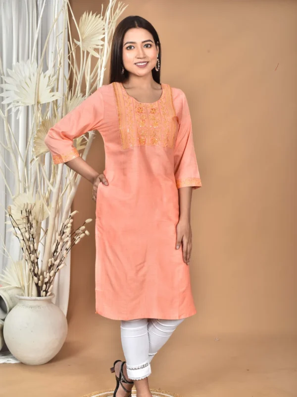 Women’s Embroidered Kurti